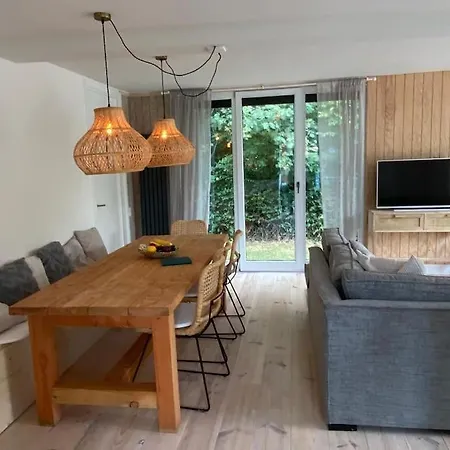 De Keizerskroon 240 *